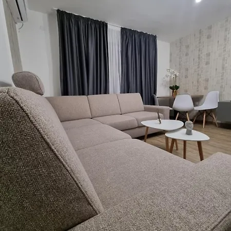 M Lux * Banja Luka